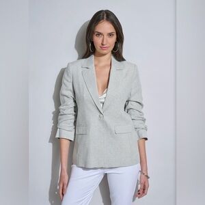 NWOT Elie Tahari Women’s linen-blend blazer in size 2
